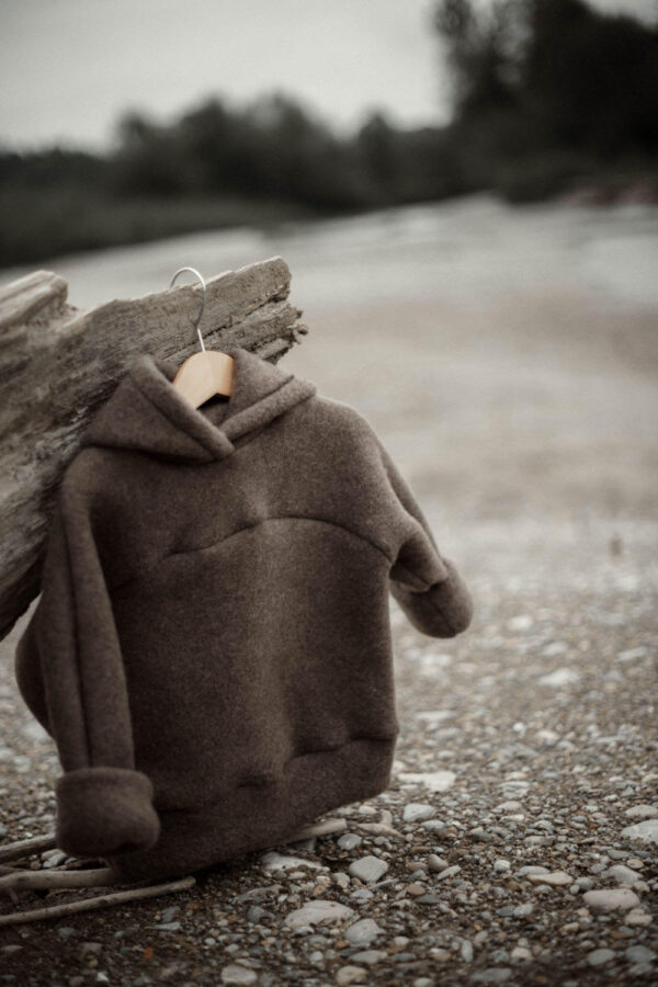 Pullover mit Kapuze – Bild 2
