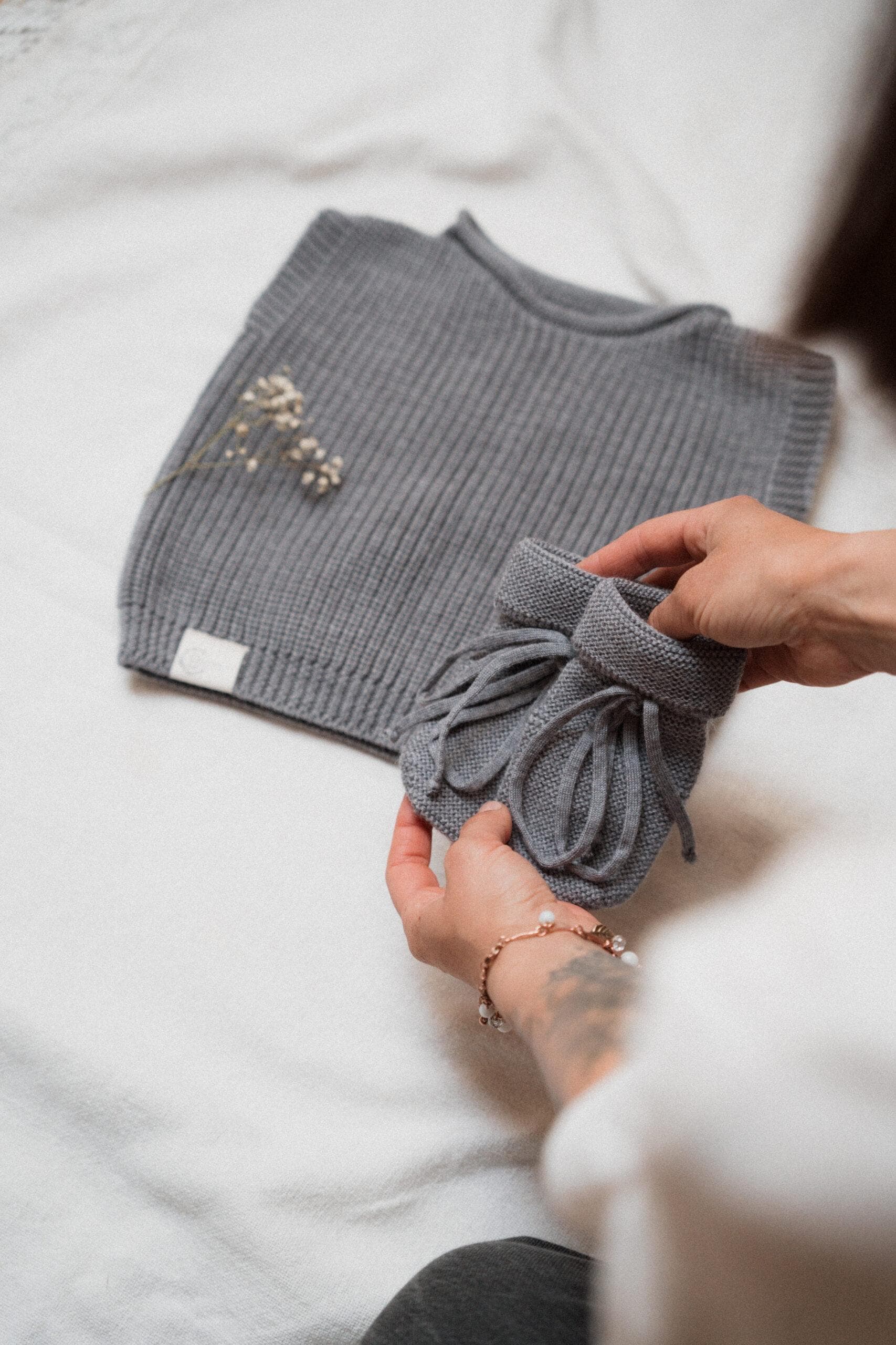 Strickweste Merino Grau – Bild 5